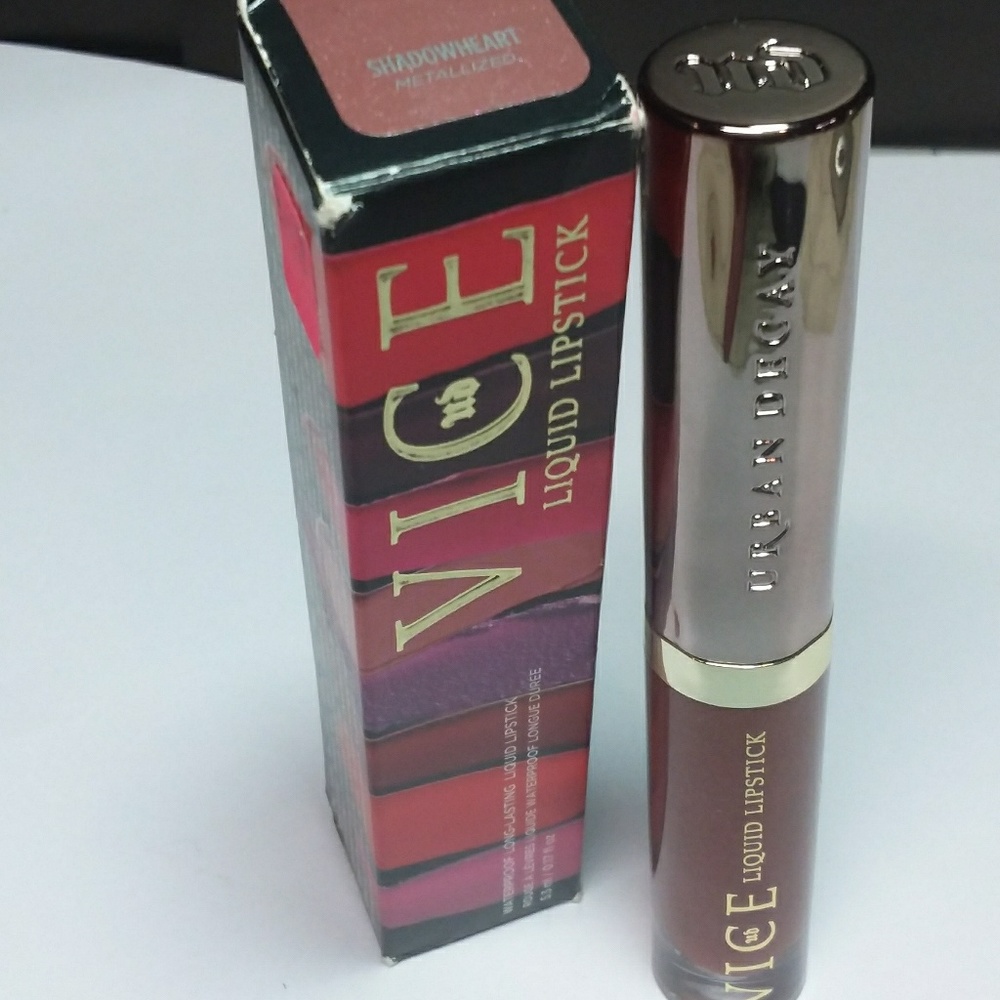 Shadow heart Urban Decay new in box
